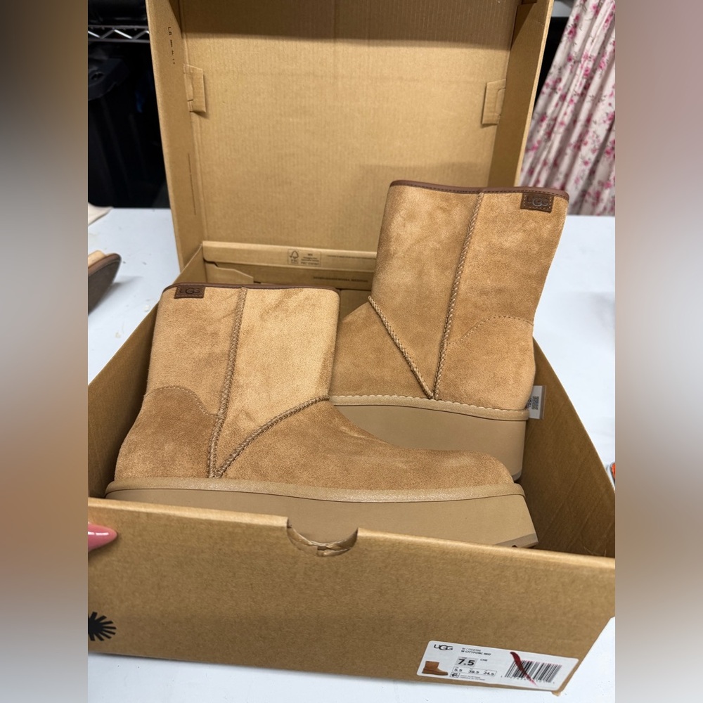 💥💥 New UGG Women's CityFunc Mid Boots - Picture 10 of 11